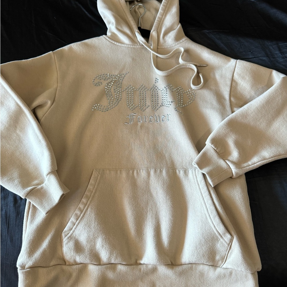Juicy Couture x forever21 Cream Hoodie